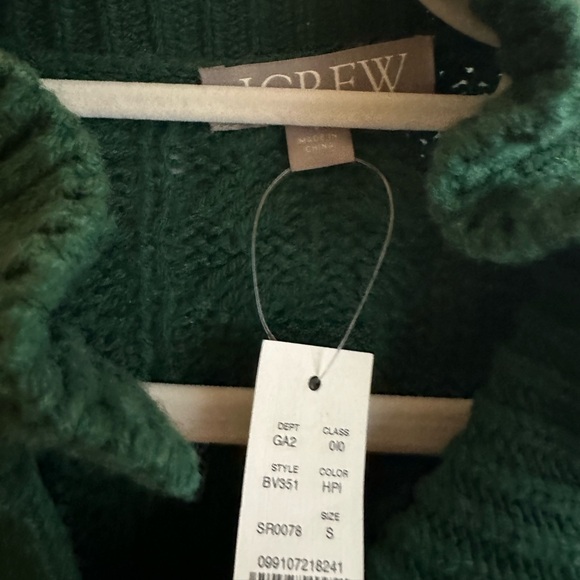 J. Crew Cable Knit Ruffleneck Cardigan Sweater in Emerald Green - Picture 3 of 7